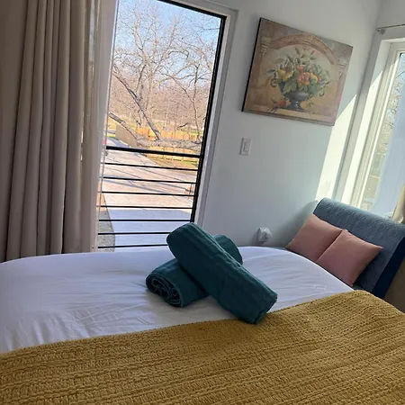 Chic, Cozy & Comfort Modern Room